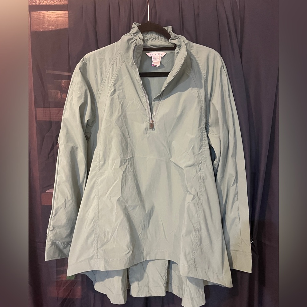 Athleta Jacket green, lightweight size Medium